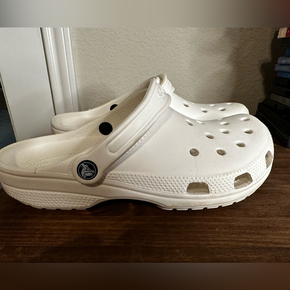 Men’s white Crocs